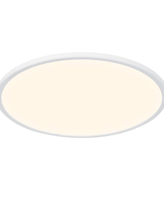 Jednoduché okrúhle stropné svietidlo Oja od Nordluxu nenásilne doplní každý priestor s trojstupňovým stmievačom s možnosťou voľby teploty svetla.