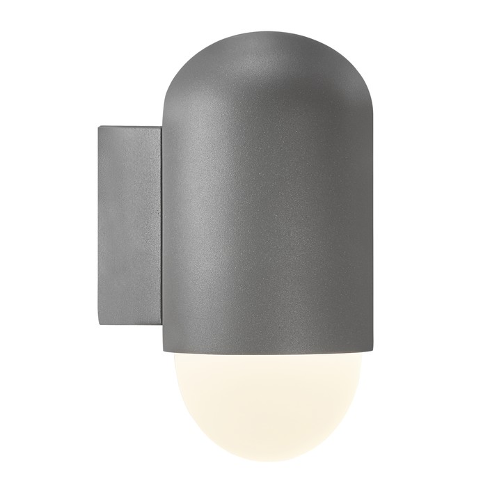 Vonkajšie nástenné svietidlo Heka od Nordluxu zaujme na prvý pohľad vďaka modernému dizajnu – zaoblené tvary a svetlo smerujúce nadol sú stávkou na istotu! Môžete ho mať v čiernej a antracitovej farbe. (antracit)