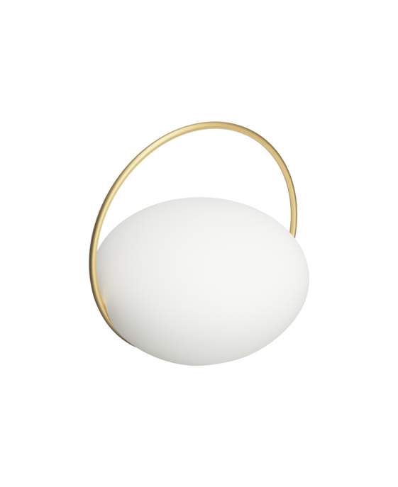 Prenosné svetlo Orbit od značky Umage v bielom vyhotovení s mosadznými detailmi. Tri intenzity stmievania, vhodné do interiéru aj exteriéru.