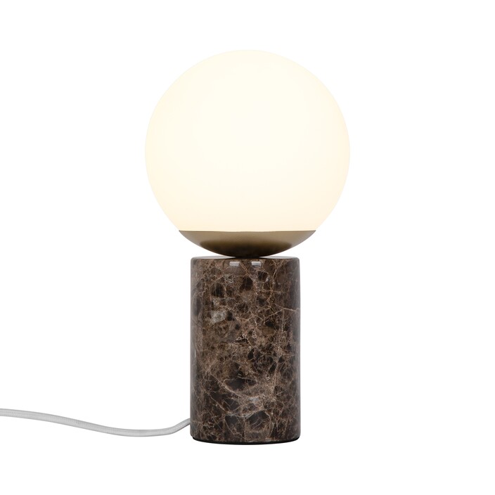 Stolová lampa z opálového skla s mramorovou minimalistickou mramorovým základňou – to je Nordlux Lilly. (hnedá)