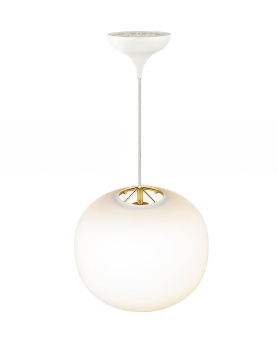 Závesné svetlo Navone 20 s okrúhlym organickým tienidlom, ktoré kombinuje mäkkú bielu a mosadzné detaily