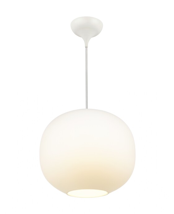 Závesné svetlo Navone 20 s okrúhlym organickým tienidlom, ktoré kombinuje mäkkú bielu a mosadzné detaily