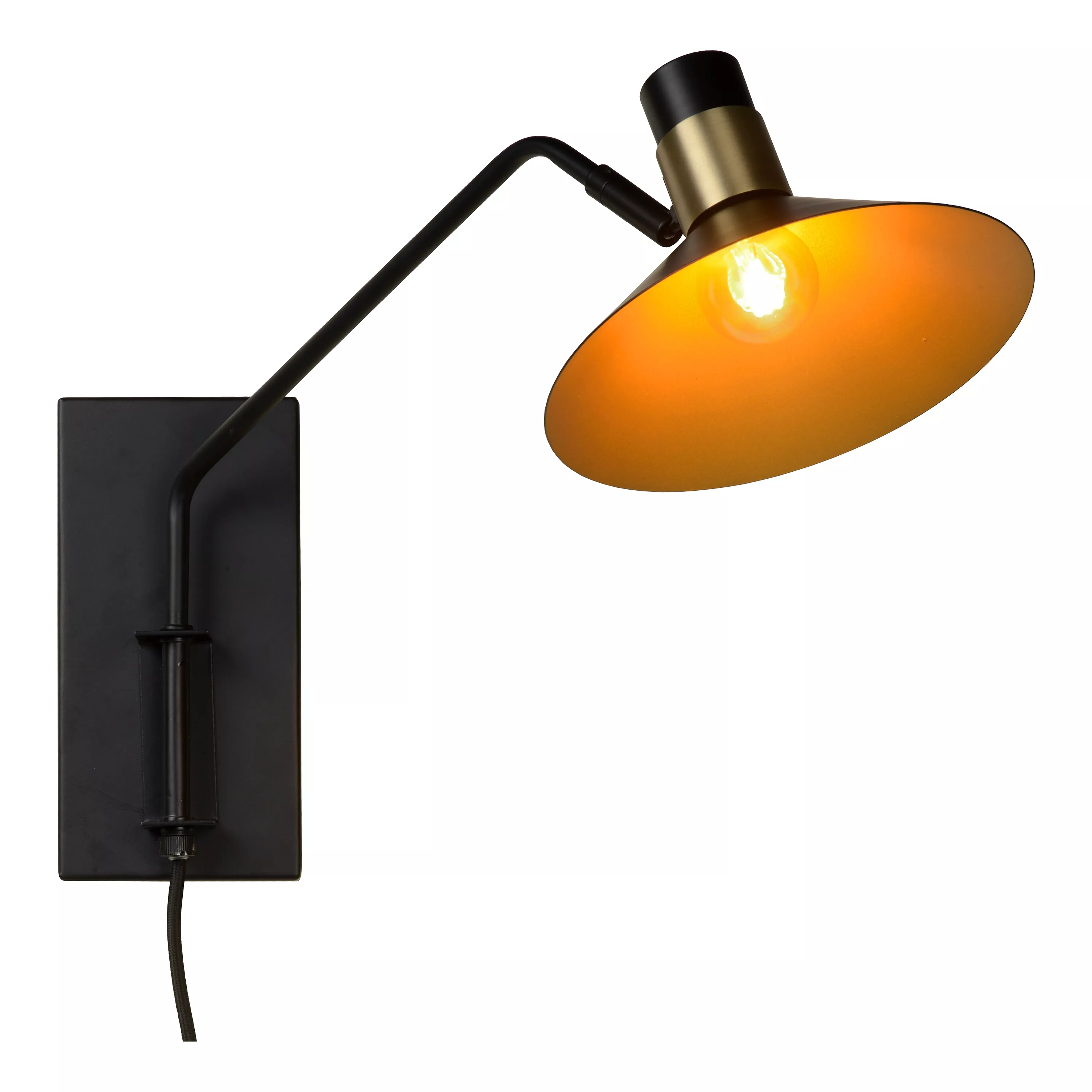Nástenné svietidlo Pepijn v čiernej farbe s mosadzou, vhodné do obývačky alebo spálne.