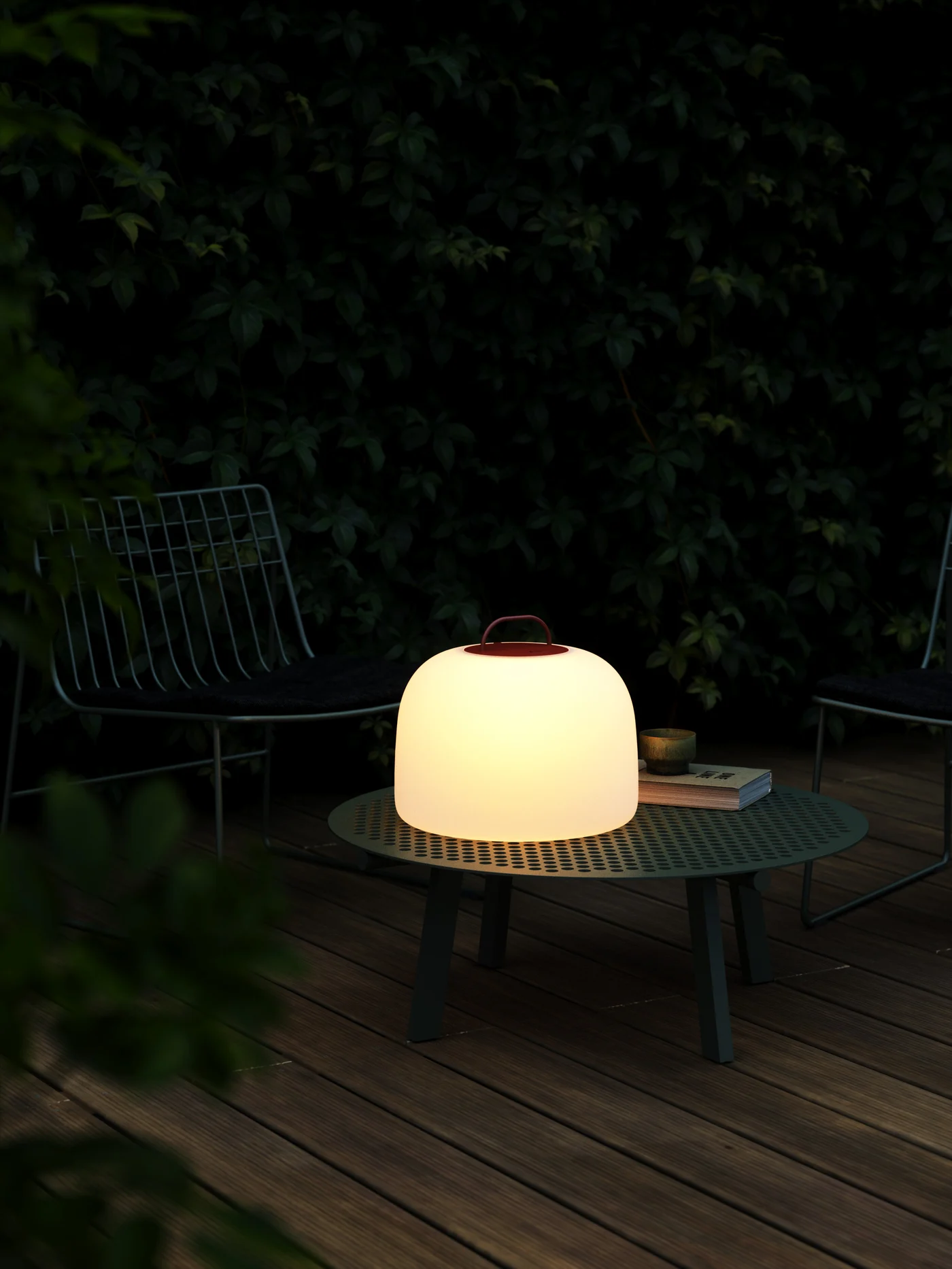 Dizajnové záhradné svetlo s univerzálnym využitím