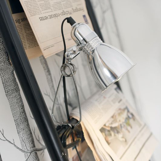 Malá a praktická mobilná lampa Nordlux Photo vhodná na premiestňovanie podľa vašich potrieb