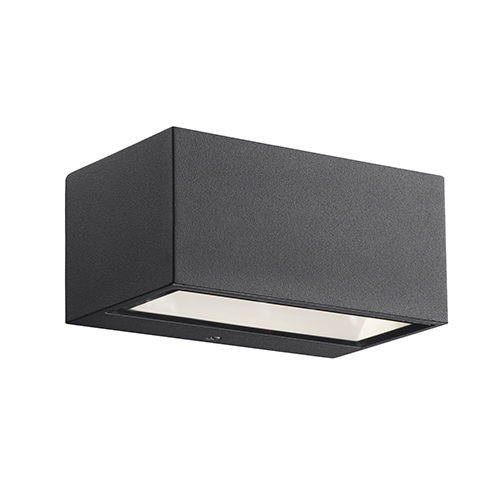 Jednoduché vonkajšie nástenné LED svietidlo štvorcového tvaru v čiernej farbe, vhodné ako orientačné alebo na osvetlenie vchodu (čierna)