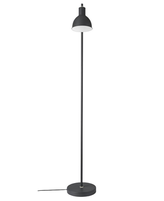 Štýlová retro kovová stojacia lampa Nordlux Pop v čiernej a bielej do detskej izby aj čitateľského kúta.